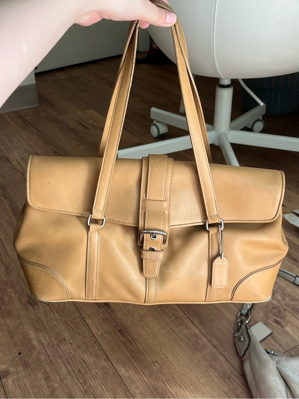 Vintage Coach Hamptons Carry all Leather Shoulder Bag